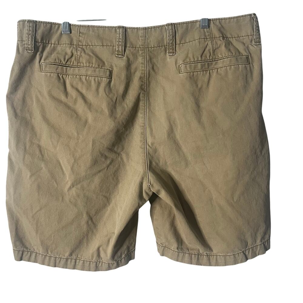 Old Navy Cargo Shorts Mens 38 Lived in Straight Khaki Brown Bermuda - Picture 6 of 8
